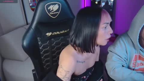 Mai   MODEL INDEPENT  online show from November 2025 10:36:02 PM