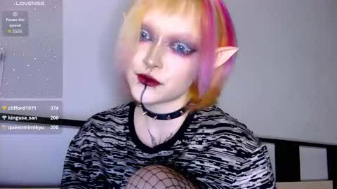 Snapshot of _nicole_meow_ chatting on November 2025 09:14:02 PM Nicole online show from November 2025 09:14:02 PM
