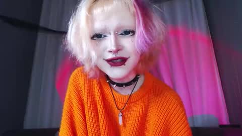 Snapshot of _nicole_meow_ chatting on December 2025 06:35:02 PM Nicole online show from December 2025 06:35:02 PM