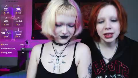 Snapshot of _nicole_meow_ chatting on December 2025 03:44:02 AM Nicole online show from December 2025 03:44:02 AM
