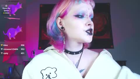 Snapshot of _nicole_meow_ chatting on December 2025 11:56:02 PM Nicole online show from December 2025 11:56:02 PM