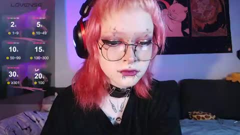 Snapshot of _nicole_meow_ chatting on June 2026 12:31:01 AM Nicole online show from June 2026 12:31:01 AM