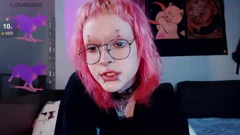 Snapshot of _nicole_meow_ chatting on June 2026 03:15:02 AM Nicole online show from June 2026 03:15:02 AM