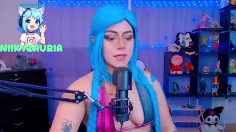 Snapshot of _niiky chatting on November 2025 10:59:01 AM niiky online show from November 2025 10:59:01 AM