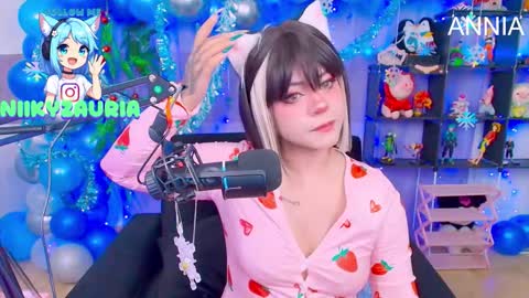 Snapshot of _niiky chatting on December 2025 11:07:01 AM niiky online show from December 2025 11:07:01 AM