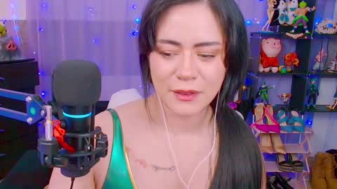 Snapshot of _niiky chatting on February 2026 02:11:02 PM niiky online show from February 2026 02:11:02 PM