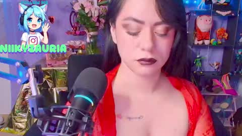 Snapshot of _niiky chatting on February 2026 06:15:02 PM niiky online show from February 2026 06:15:02 PM