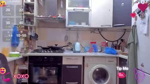 Nika online show from October 2025 04:58:02 PM