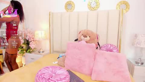  ninafox online show from March 2026 08:14:01 PM