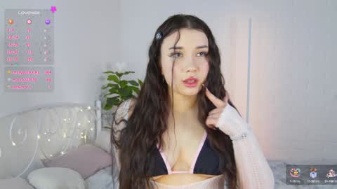 Snapshot of _noell_ chatting on December 2024 02:42:01 PM Vivian online show from December 2024 02:42:01 PM