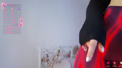 Snapshot of _noell_ chatting on February 2025 05:37:01 PM Vivian online show from February 2025 05:37:01 PM