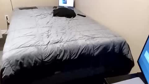 Snapshot of _olivia1_ chatting on November 2025 10:05:01 AM Olivia online show from November 2025 10:05:01 AM