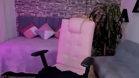 Mariana online show from January 2025 03:08:01 AM