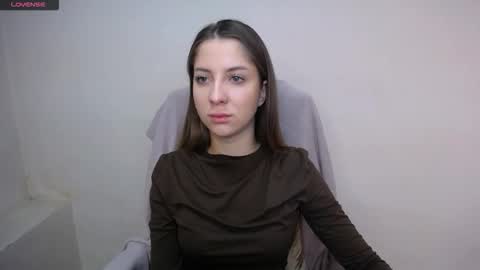Olivia online show from November 2025 10:14:01 AM