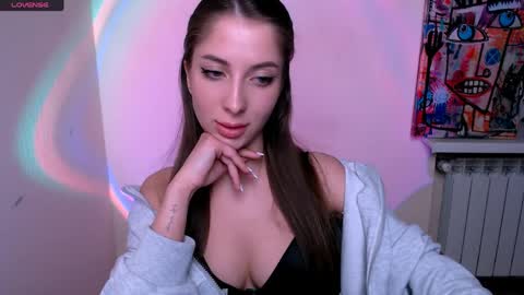 Olivia online show from May 2026 01:54:01 AM