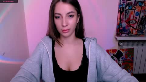 Olivia online show from May 2026 11:23:04 PM