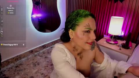 Onika Carter online show from October 2025 01:45:01 PM