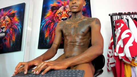 Kevin  online show from December 2024 09:20:02 PM