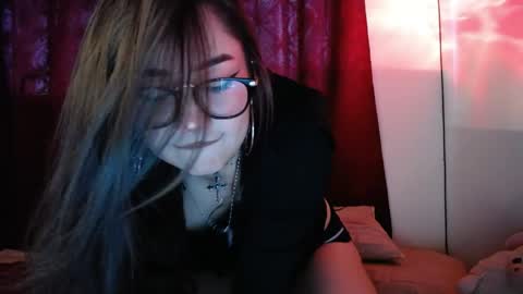 Paris online show from March 2026 10:54:01 PM