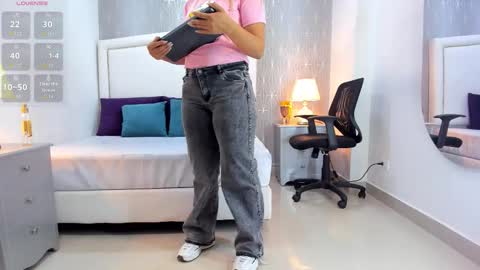  peach1  online show from March 2026 03:05:02 PM