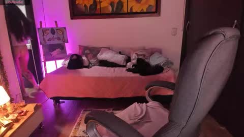 violeta ig  online show from December 2025 02:49:01 AM