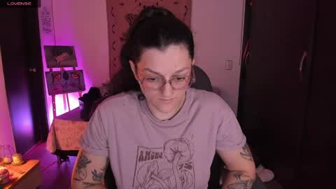 violeta ig  online show from May 2026 02:53:01 AM