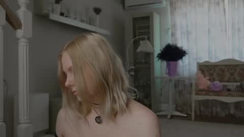 Viktoria online show from May 2026 01:30:02 PM