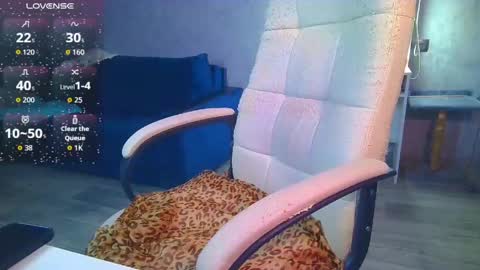 Snapshot of _pink__rabbit_ chatting on May 2026 10:12:02 AM Ilona online show from May 2026 10:12:02 AM