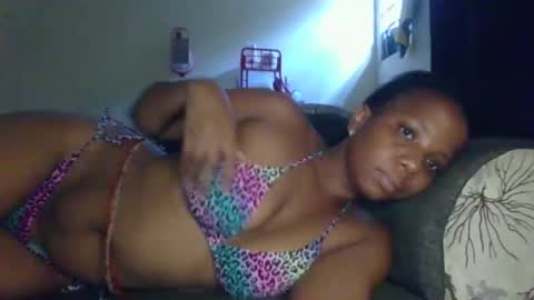 queen online show from December 2024 05:10:02 AM