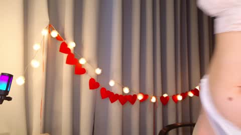 im Amy online show from February 2025 12:39:02 PM