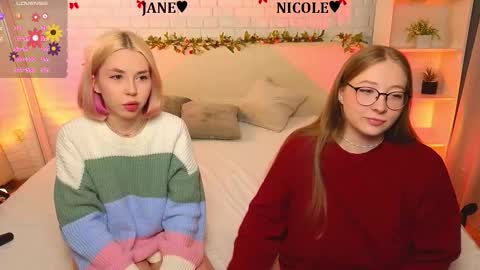 Merlizz Eva Jane Mila Nicole  left to right  online show from March 2026 08:48:02 PM