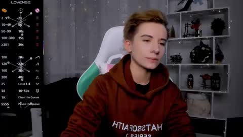 Snapshot of _rein_ramm chatting on January 2026 05:29:02 PM Rein online show from January 2026 05:29:02 PM