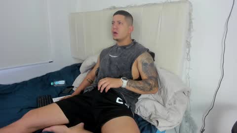 Roberto online show from December 2024 01:14:01 PM