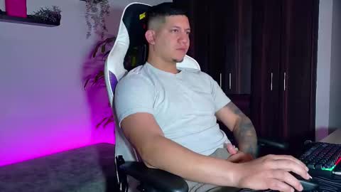 Roberto online show from October 2025 09:28:02 AM