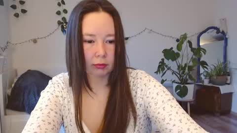 Snapshot of _rosie_cheeks_ chatting on April 2026 02:09:02 PM See you online show from April 2026 02:09:02 PM