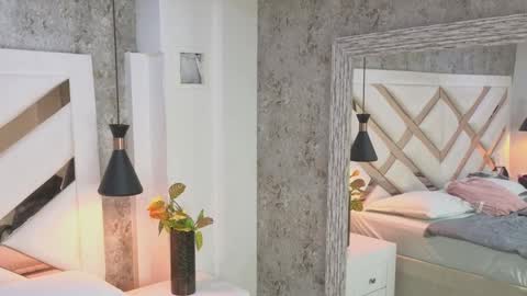 Sara online show from October 2025 07:36:02 PM