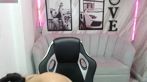 Snapshot of _samantha_b chatting on January 2025 06:52:01 PM Samantha online show from January 2025 06:52:01 PM