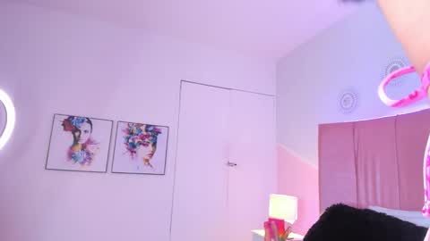 Samara online show from October 2025 04:46:02 AM