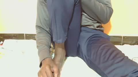 _sambo_ online show from February 2025 10:04:02 PM