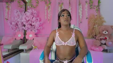 Sammy online show from October 2025 07:04:02 PM