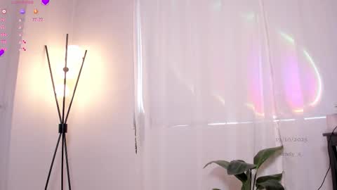 Snapshot of _sandy_s_ chatting on October 2025 10:43:01 PM Sandyy online show from October 2025 10:43:01 PM