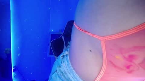 Snapshot of _santalove_ chatting on March 2026 11:02:01 PM SantaLove online show from March 2026 11:02:01 PM