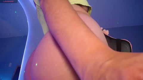 Snapshot of _santalove_ chatting on March 2026 10:14:01 PM SantaLove online show from March 2026 10:14:01 PM