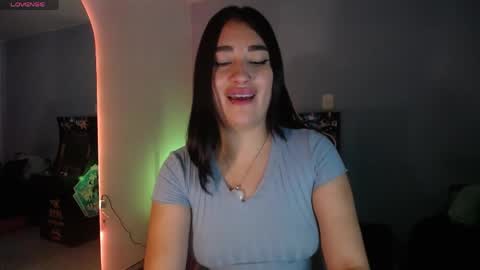 Snapshot of _santalove_ chatting on April 2026 08:20:02 PM SantaLove online show from April 2026 08:20:02 PM