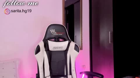 Sara  intagram online show from January 2025 06:24:01 AM