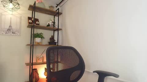 Sassy Girl online show from April 2026 06:34:01 PM