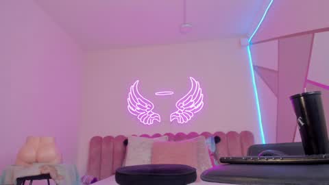 Scarlett online show from January 2025 02:07:01 PM