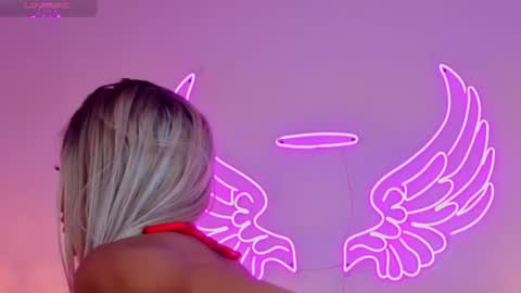 Scarlett online show from September 2025 07:23:01 AM