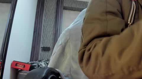 Selene online show from September 2025 04:30:01 PM