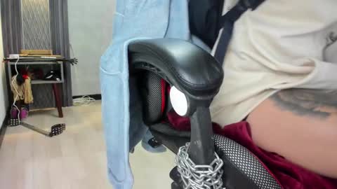 Selene online show from March 2026 12:35:01 AM